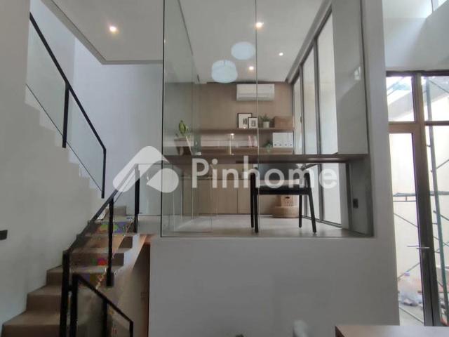 Dijual Rumah Serpong Tangerang Selatan di Serpong Tangerang Selatan Rp 15,05 Juta/m² | Pinhome