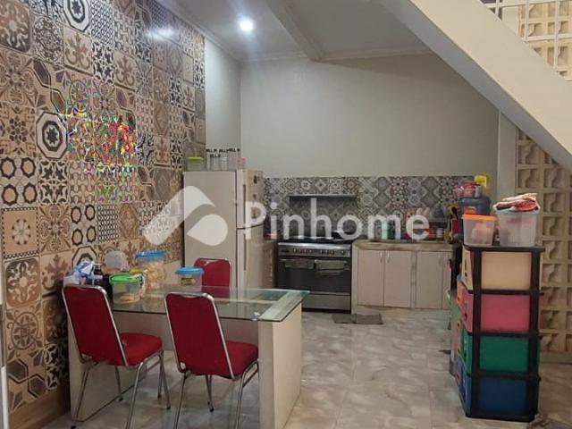 Dijual Rumah Siap Huni Depan Taman di Cibubur Jakarta Rp 15,9 Juta/m² | Pinhome