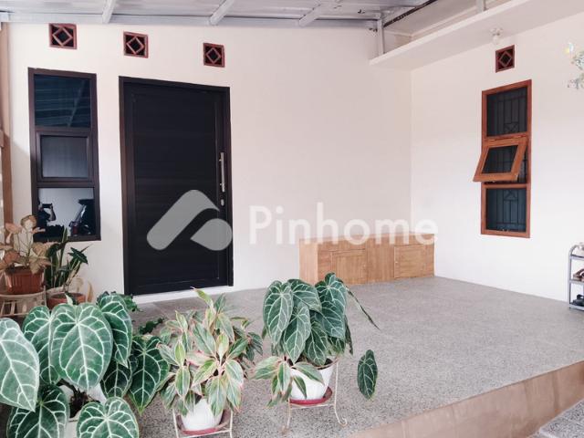 Dijual Rumah Siap Huni 2 Lantai Lokasi Super Strategis di Jalan Cemerlang Rp 5,78 Juta/m² | Pinhome