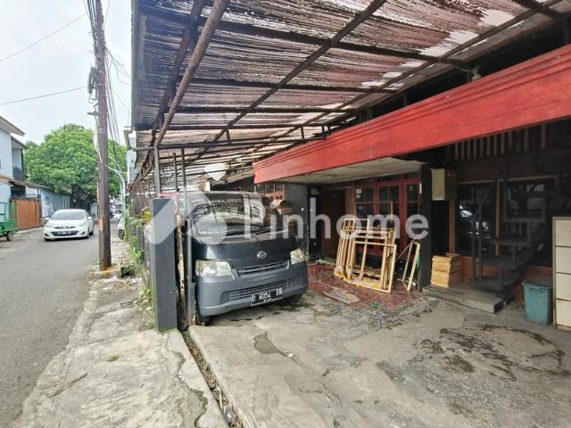 Dijual Rumah Strategis Hitung Tanah, Cocok Bangun 3 4 Ruko di Jl. Batu Kencana Rp 16,35 Juta/m² | Pinhome