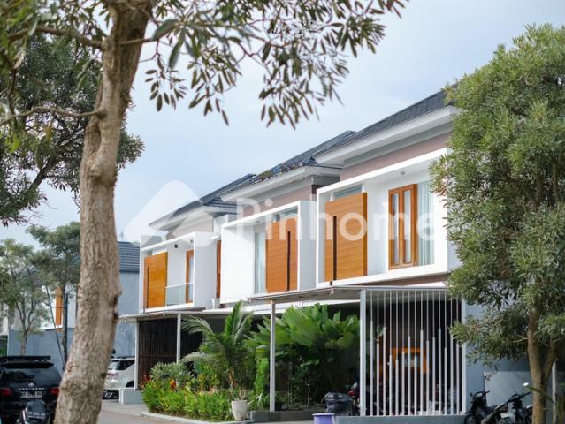 Dijual Rumah Sudah Pecah Sertipikat, 20 Menit Kampus UII di Jl. Kabupaten, Duwet, Sendangadi, Kec. Mlati, Kabupaten Sleman, Daerah Istimewa Yogyakarta 55285 Rp 21,15 Juta/m² | Pinhome