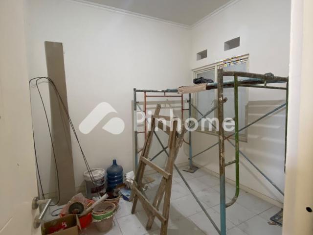 Dijual Rumah Puri Surya Jaya SURYA BREEZE di Blok K No. 5 Rp 8,33 Juta/m² | Pinhome