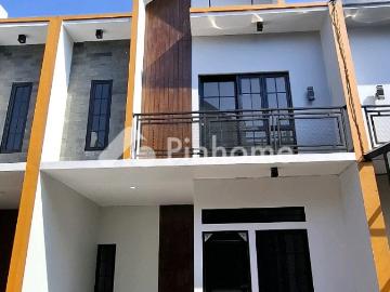 Dijual Rumah Ready Siap Huni di Jalan Cilayu Rp 19,64 Juta/m² | Pinhome