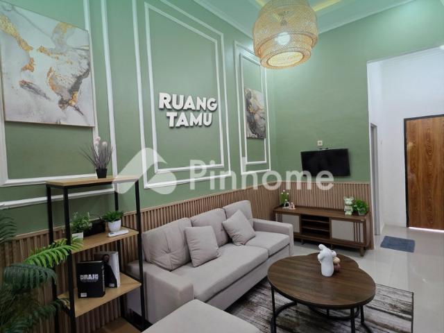 Dijual Rumah Tanpa DP Dekat Kawasan Mm2100 di Jalan Raya Cibening Setu, Kawasan Mm2100 Rp 7,04 Juta/m² | Pinhome