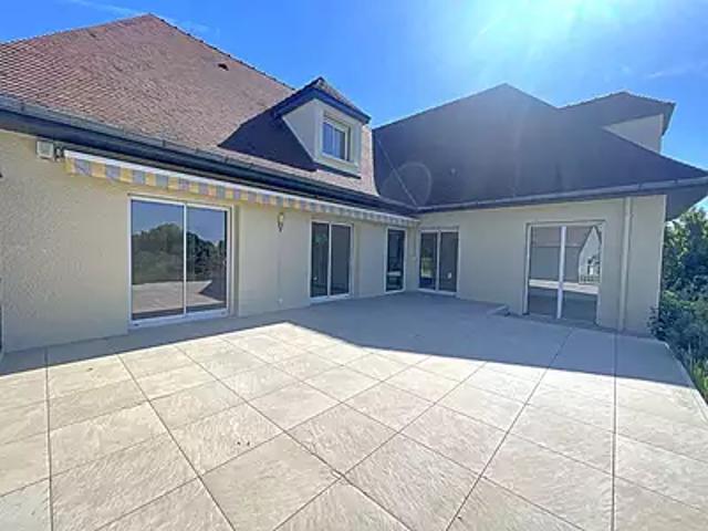 Dijon 21000 Achat / Vente maison 9 pièces t9 au dernier étage cave