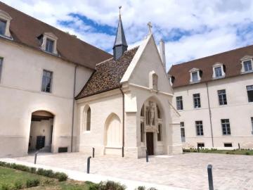 Cour d'Honneur Dijon, Saint-Apollinaire Côte-dOr, Côte-dOr Bourgogne, Bourgogne