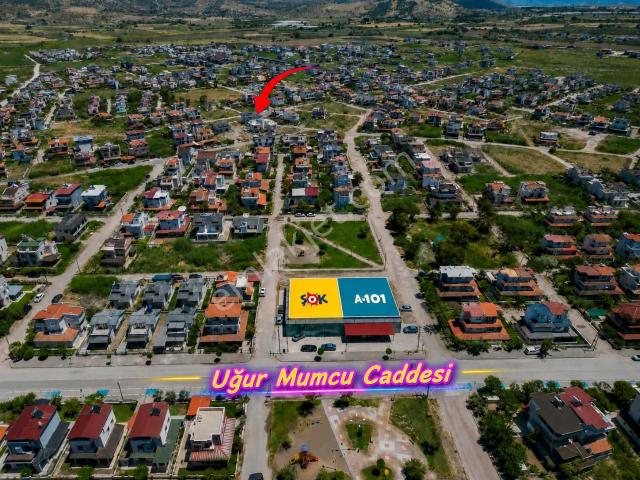 Dikili Cumhuriyette Modern Mimarili 5+1
