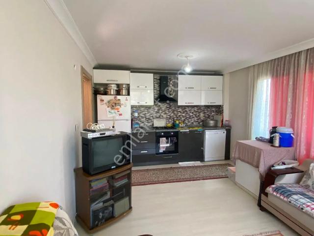 Dikili Çandarlı Mahallesi'nde Havuzlu Sitede can Life Kiralık 1+1 Dubleks