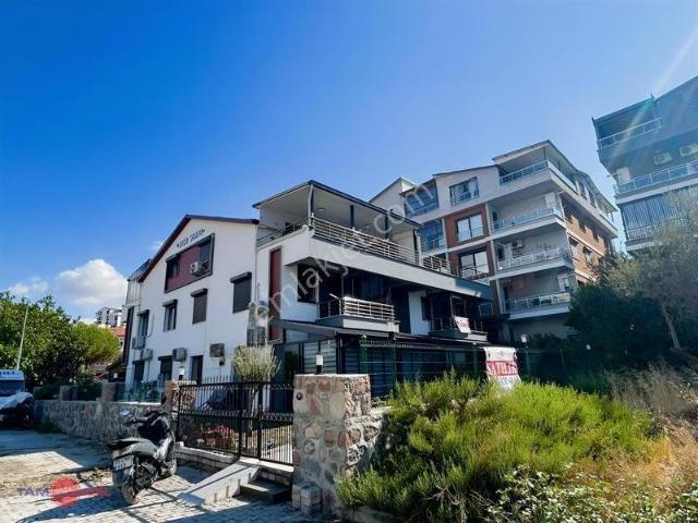 Dikili Gazipaşa'da Müstakil Tadında Ferah 3+1 Dubleks Daire