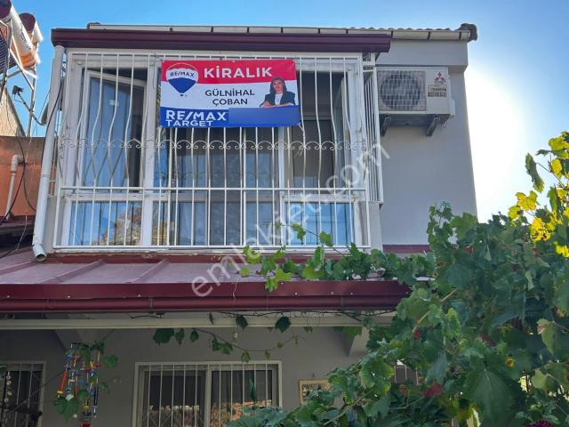 Dikili’de Eşyalı 2+1 Müstakil Dubleks Bahçeli Daire