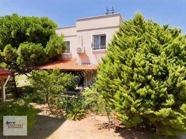 Dikili Denizköy Gama Sitesi Denize 100m Satılık3+1 Dubleks Villa