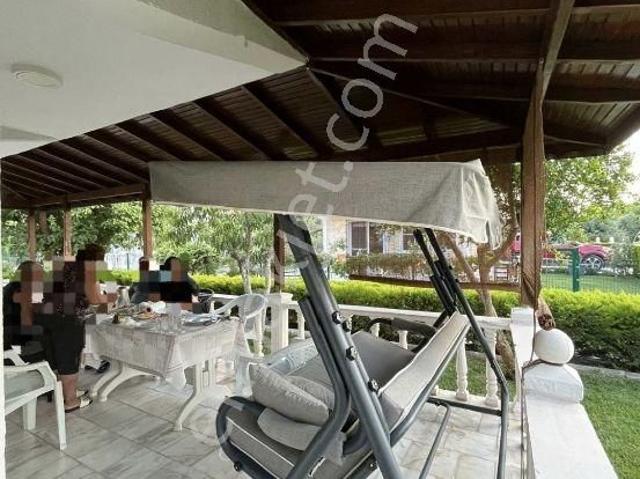 Dikili Kabakumda Denize 200 Mt.3+1 Bağımsız Nizamlı Yazlık