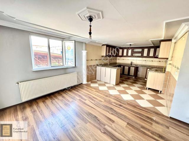Dikkaldırım Mahallesinde Merkezi Konumda Kiralık 2+1 Daire