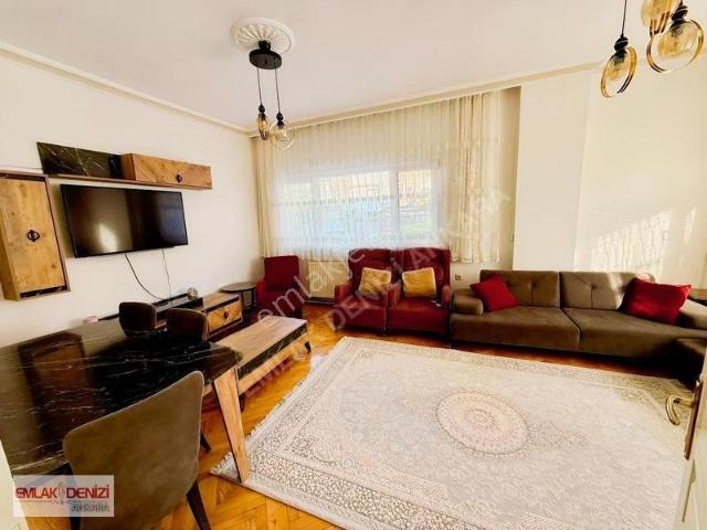 Dikmen Cad. Paraleli Karakol Sokağı 4+1 Ara Kat Yapılı Daire