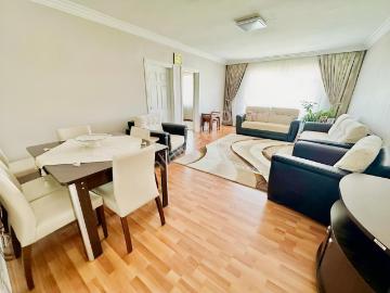 Dikmen Sokullu Yakını 3+1 115 M² 2balkonlu Otoparklı Güney Cephe
