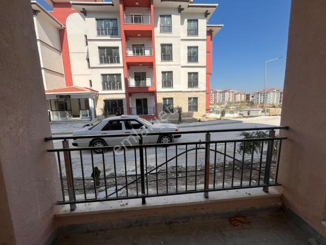 Dikmece Tokide 5.bölge 2.etap Db 19 Giriş Katı 3+1 Daire