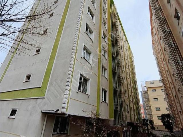 Dilan Gyo'dan Satılık 3+1 Metrobüs Dibinde Acilll Merkezdeee