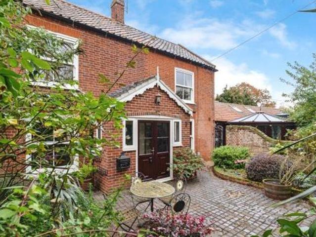 Dilham, The Street, North Walsham, 4 Bedroom Detached