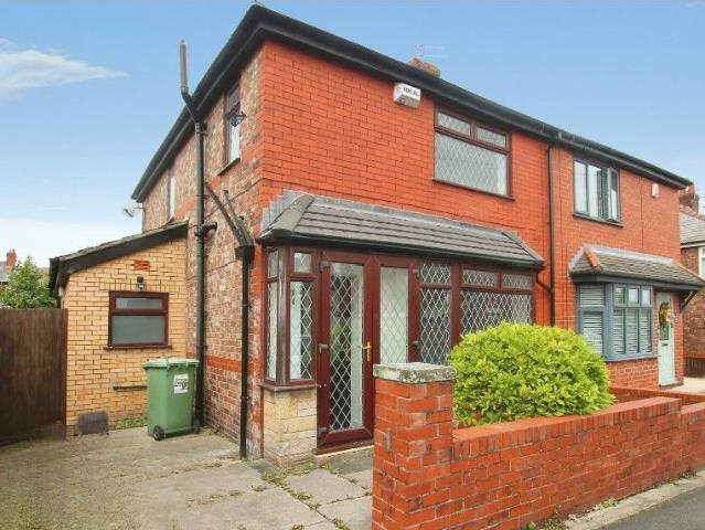 Dilloway Street, St Helens WA10, 3 bed semi detached house to rent, £975 pcm | PrimeLocation