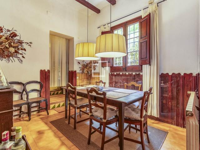 Dils Lucas Fox presenta esta villa modernista Art Noveau del. 190m² Barcelona
