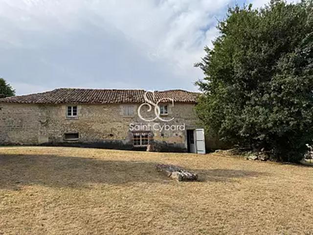 Dirac 16410 Achat / Vente maison 3 pièces t3 au dernier étage