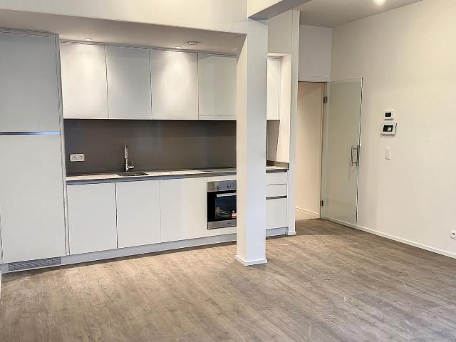 Direct contact with the owner studio for rent