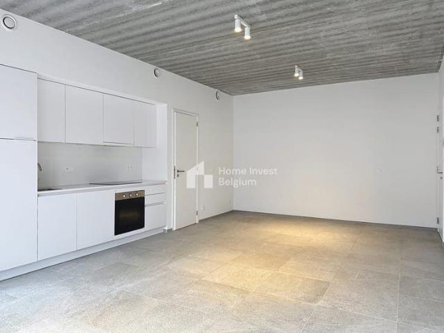 Direct with the owner 1 bedroom apartment