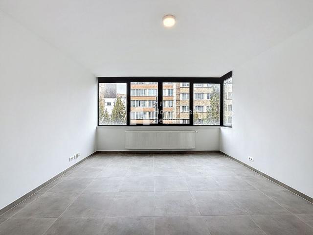 Direct with the Owner 1 Bedroom Apartment