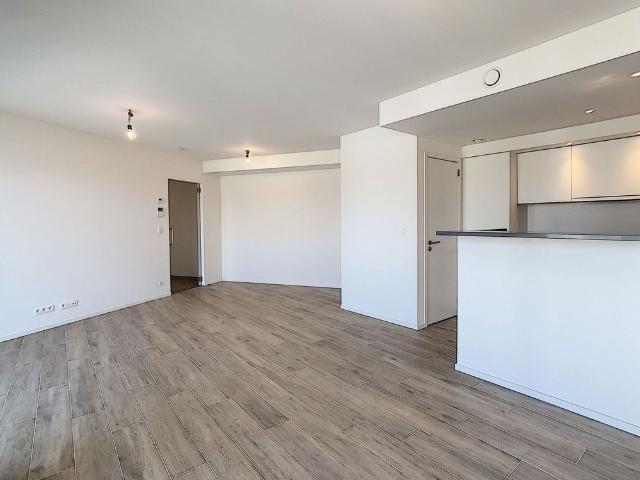Directly with the owner Apartment 3 bedrooms