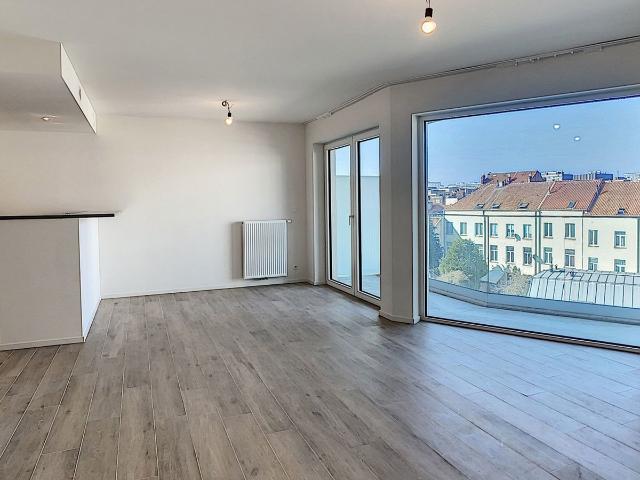 Directly with the owner Apartment 3 bedrooms