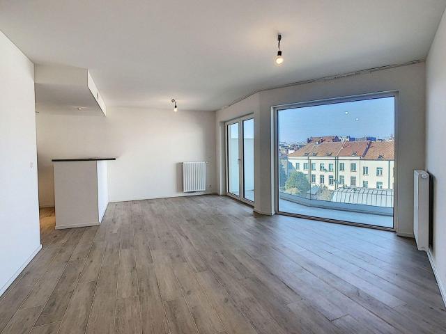 Directly with the owner Apartment 3 bedrooms