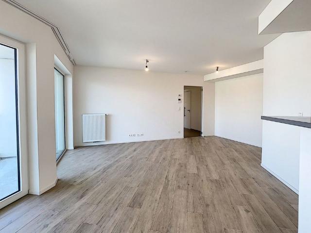 Directly with the owner Apartment 3 bedrooms