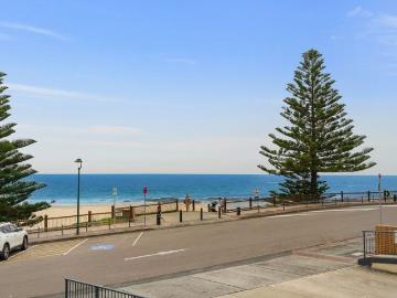 Beachfront position opposite the sand and surf uninterrupted ocean views