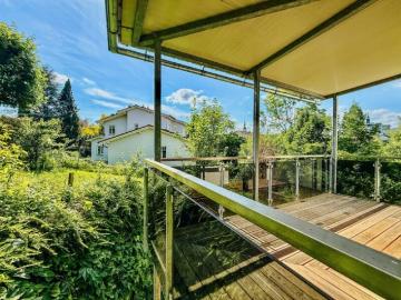 DIREKT AM LEONHARDBACH I AM FUßE DES RUCKERLBERGS I SÜD WEST ECKBALKON I EXKLUSIVER NEUBAU I AB SOFORT I ABSOLUTE RUHELAGE I PROJEKT WOHNEN