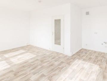 Direkt am Wasser / Modernes Bad / Balkon