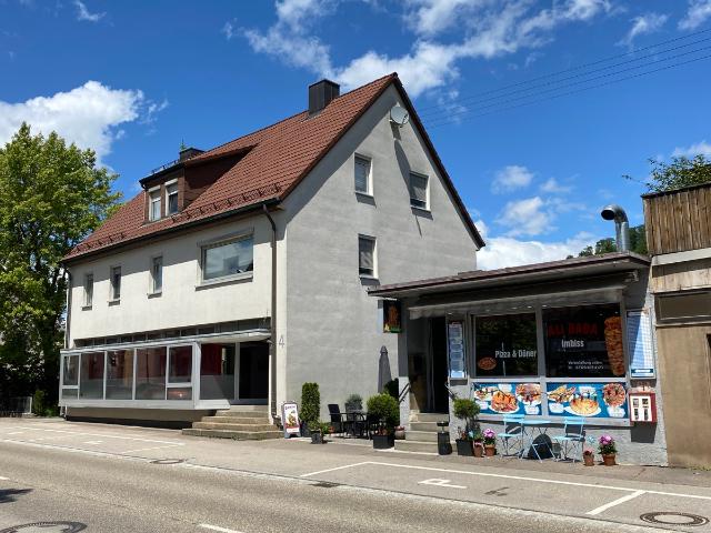 Direkt an der Durchgangsstraße Wohn und Geschäftshaus im Zentrum von Königsbronn