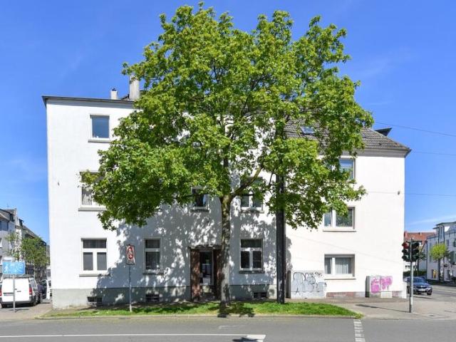 Direkt an der Hochschule 2 Zimmer Wohnung in Mülheim Broich