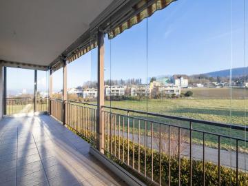 Direkt an der Landwirtschaftszone lebt es sich angenehm: Nur 20 Gehminuten vom Oltener Bahnhof