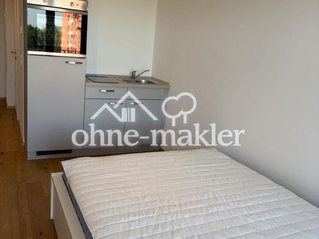 Direkt an der Uni / FH Möbliertes Studentenapartment mit Balkon