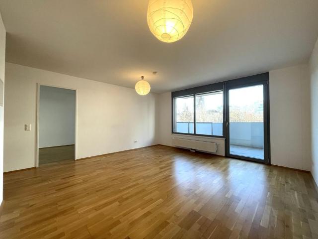 Direkt bei U3 Gasometer! 2 Zimmer Neubauwohnung mit 9,17m² SÜDWEST Balkon/Loggia