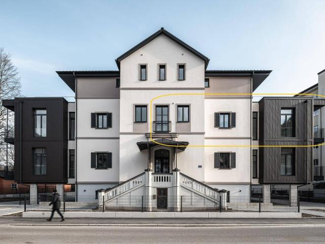 DIREKT BEIM KURPARK! 2 Zimmer Wohnung mit Balkon in historischer Villa! PROVISIONSFREI & ERSTBEZUG!