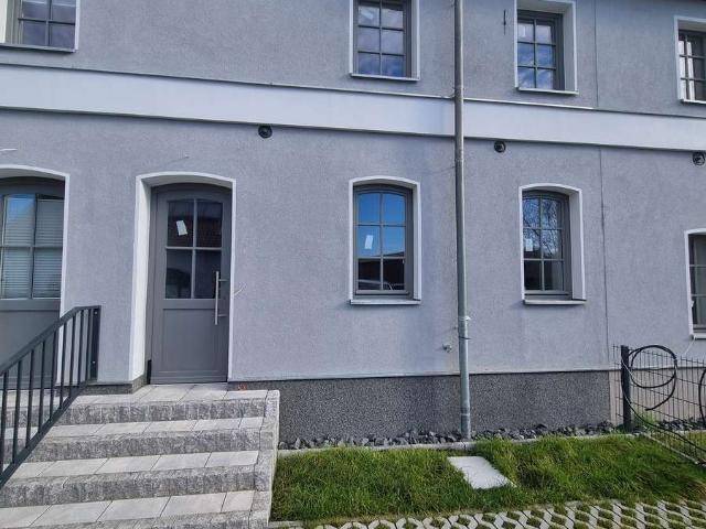 DIREKT VOM EIGENTÜMER Exklusive 2 Raum Maisonette Wohnung mit gehobener Innenausstattung und KÜCHE