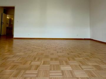 Direkt vom Eigentümer Helle 3 Zimmer Wohnung mit 2 Balkonen