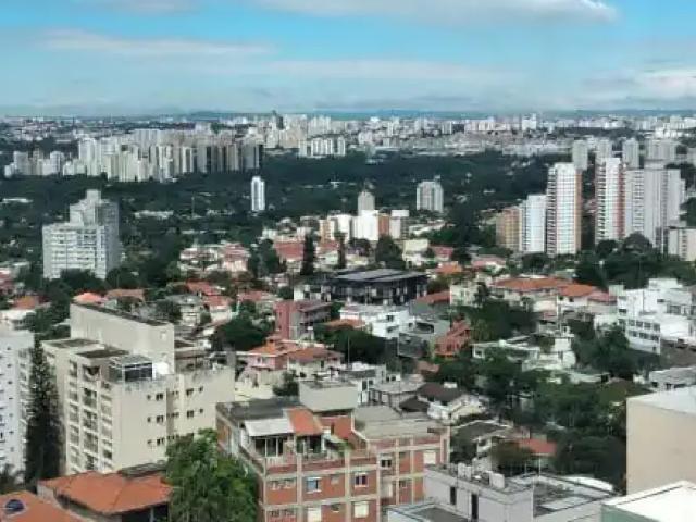 DIRETO COM PROPRIETÁRIA Apartamento em andar alto com vista privilegiada para o Campus da Usp