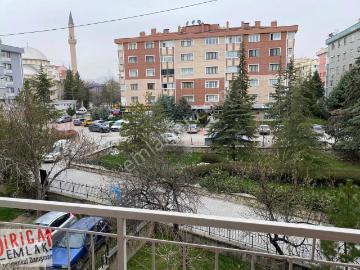 Dirican'dan Konya Meram Aşkan Mah. Ara Kat Satılık Daire