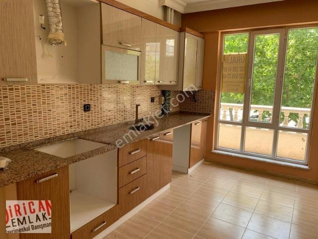 Dirican'dan 6 Yol Fetih Cad. Üzeri 3+1 Dükkanüstü 1. Kat Kiralık