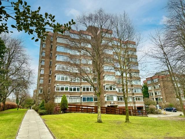 Dirleton Drive, Southside, Glasgow G41, 2 bed flat to rent, £1,200 pcm | PrimeLocation