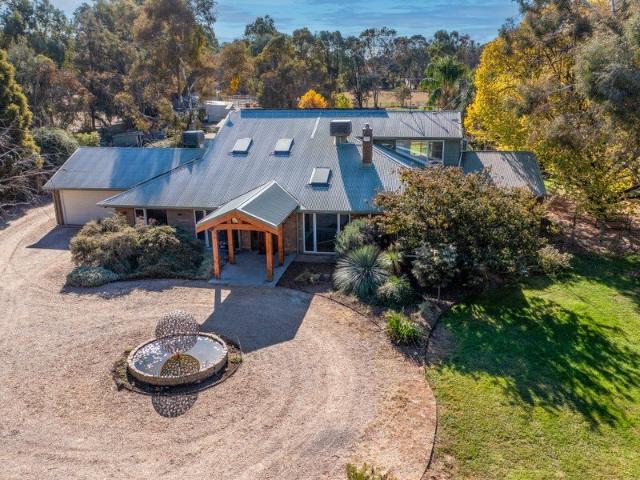 DISTINGUISHED 44.5 ACRE RURAL PROPERTY FOR SALE