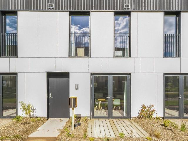 District Lofts, Climate Innovation District LS9, 2 bed flat to rent, £1,550 pcm | PrimeLocation