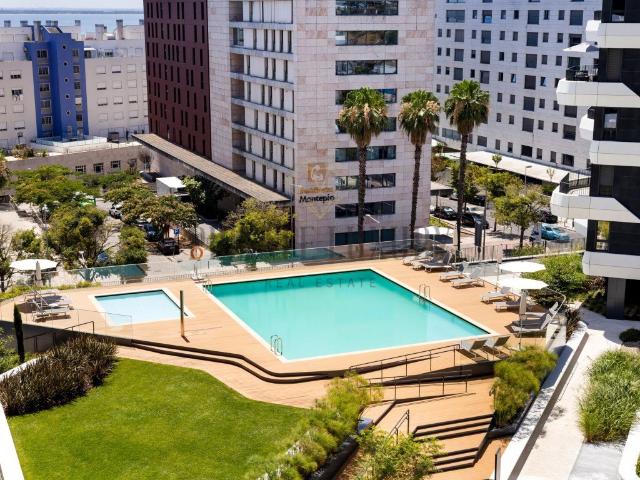 Distrikt Lisboa: Apartamento T3 | Viver com Design e Exclusi. 120m² Parque Das Nações